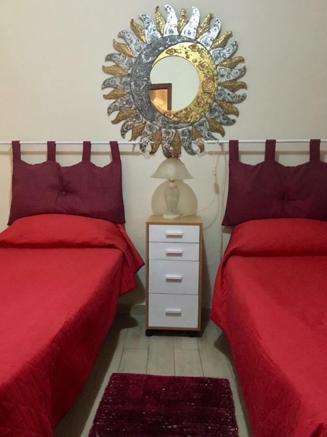 Hello Cathedral House Apartment Palermo Bagian luar foto
